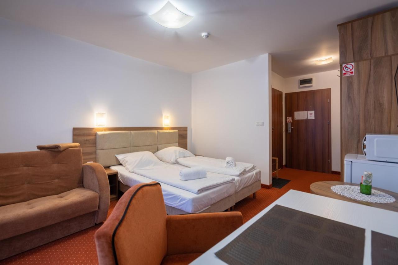 Rentplanet - Apartamenty Okrzei 斯克拉斯卡波伦巴 外观 照片