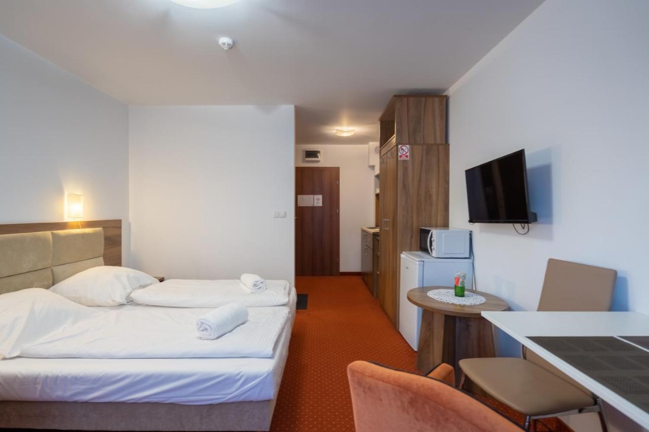 Rentplanet - Apartamenty Okrzei 斯克拉斯卡波伦巴 外观 照片